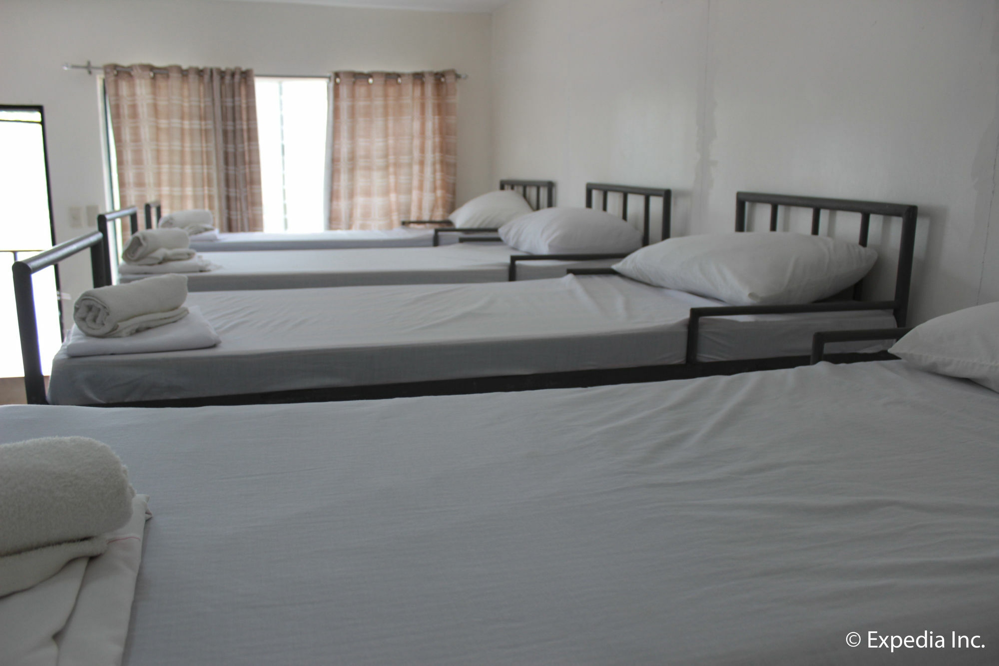 Reddoorz Plus Near Vigan Convention Center Eksteriør bilde