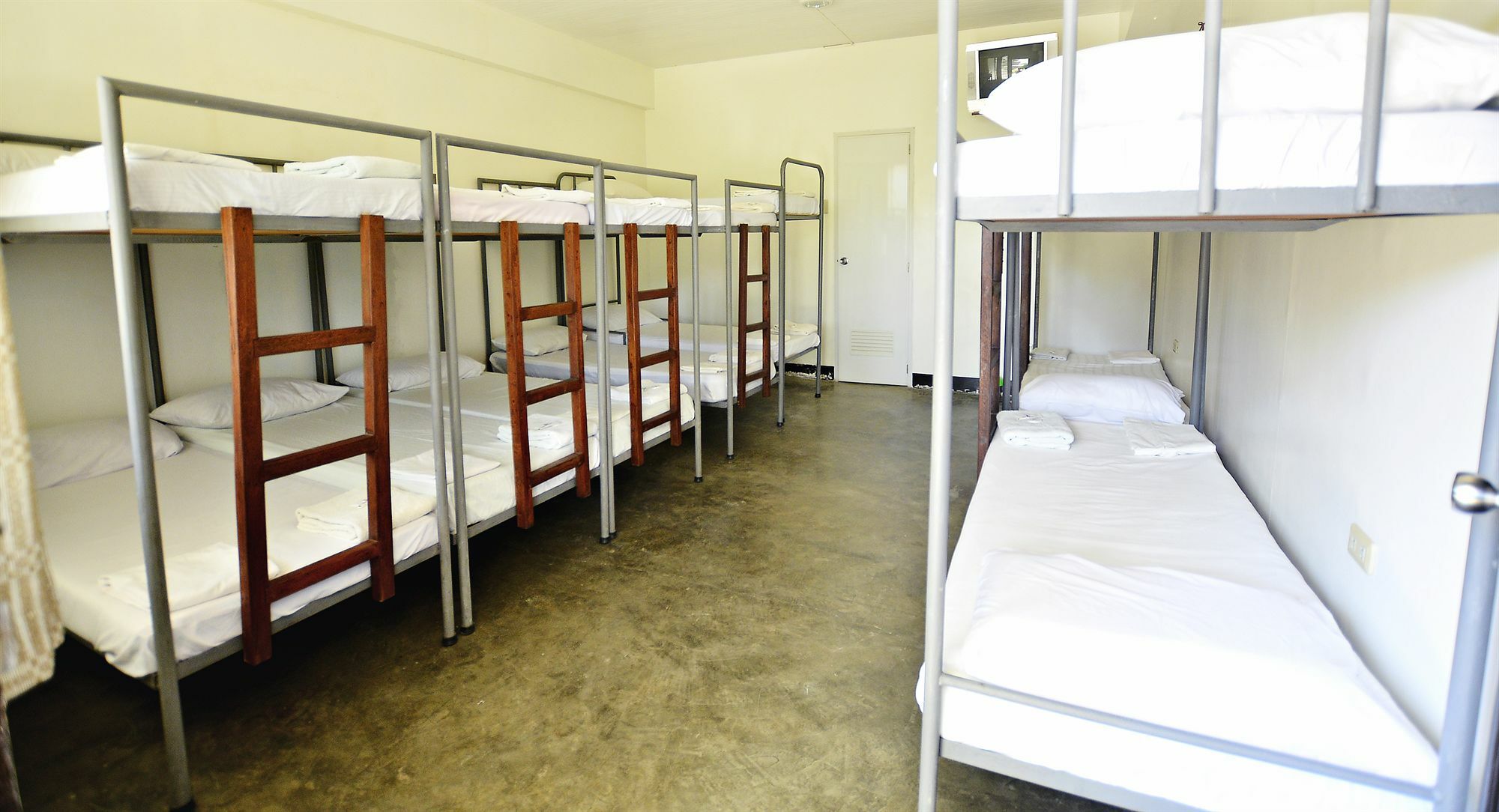 Reddoorz Plus Near Vigan Convention Center Eksteriør bilde