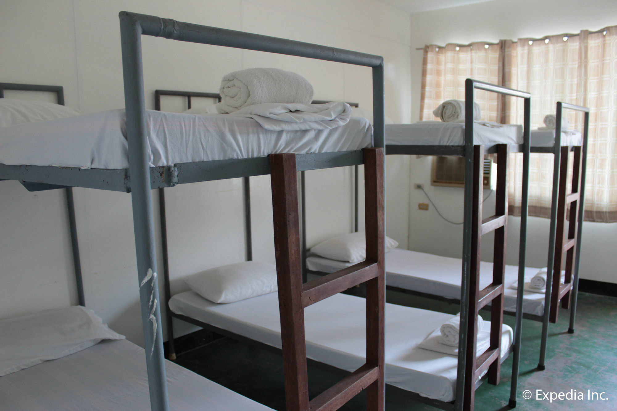 Reddoorz Plus Near Vigan Convention Center Eksteriør bilde