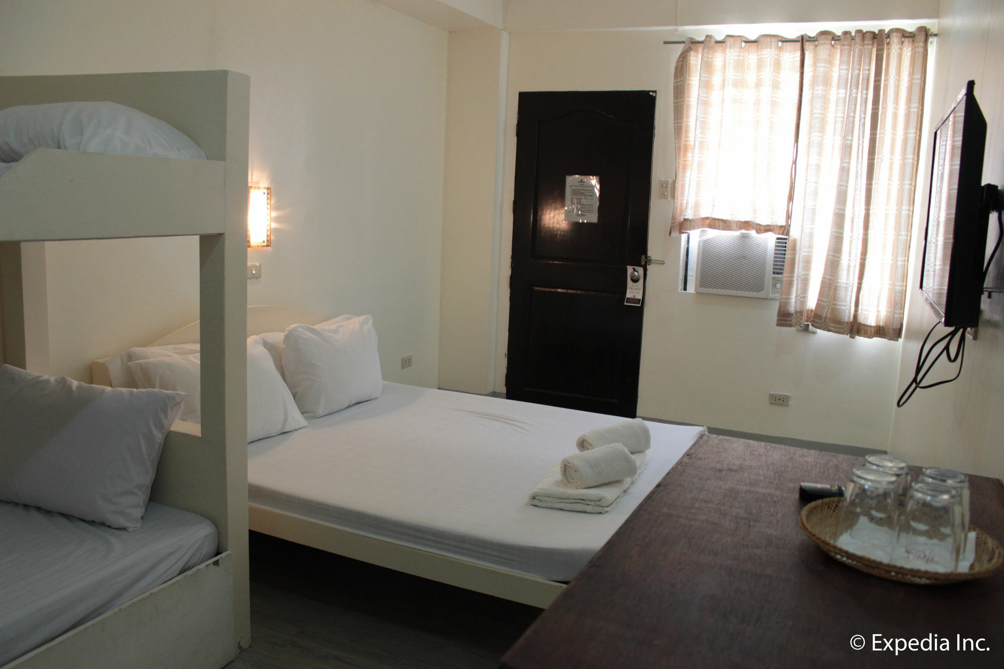 Reddoorz Plus Near Vigan Convention Center Eksteriør bilde